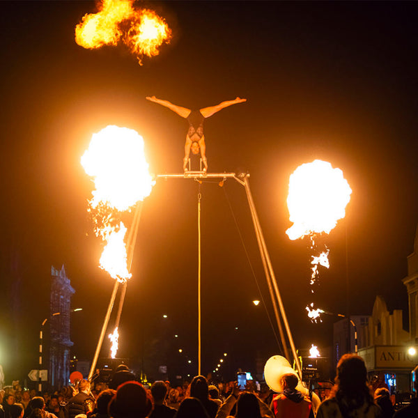 Colossal Circus Wellington outdoor spectacular performance