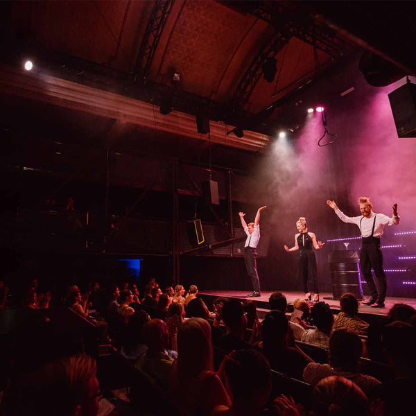 Laser Kiwi - Comedy Circus Trio - Wellington