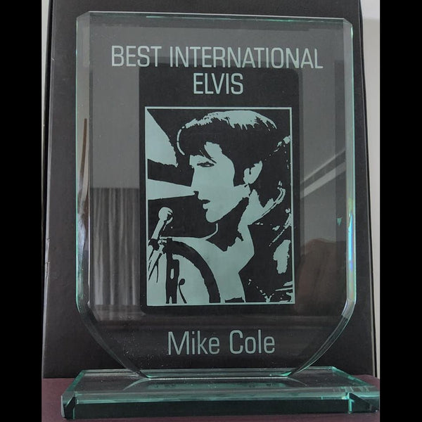Mike Cole as Elvis - Elvis Presley Impersonator - Auckland