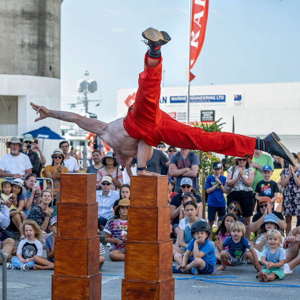 Mitchell Pitch  -  Circus Artist and Entertainer -  Auckland