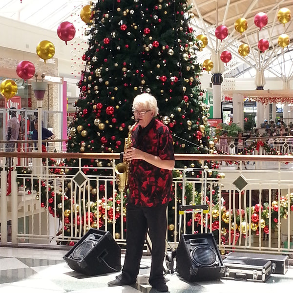 Bruce French live at Westfield Mall Christmas music