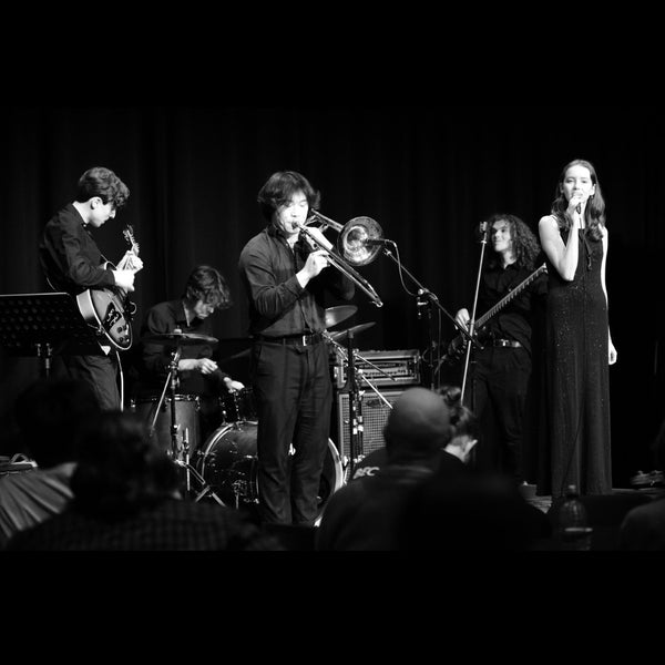 Chicks From Corea - 5 Piece Jazz Band - Christchurch