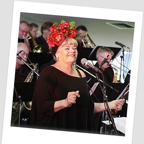 Erna Ferry with live band Palmerston North jazz blues singer