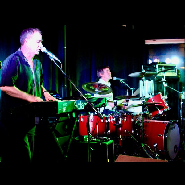 Rocky Rhodes - 4 Piece Covers Band - Hamilton