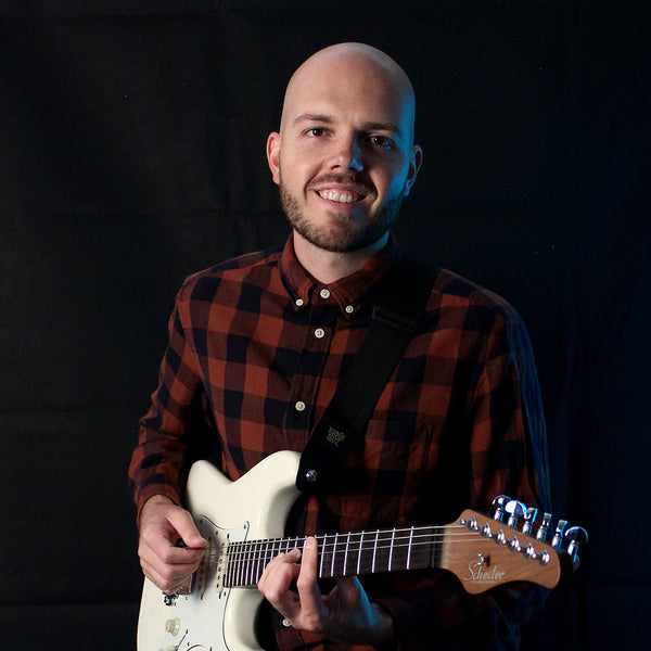 Eric Thomas - Guitarist Vocalist - Bay of Islands