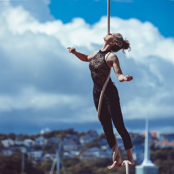 Imogen Stone - Aerial Circus and Variety Artist - Wellington
