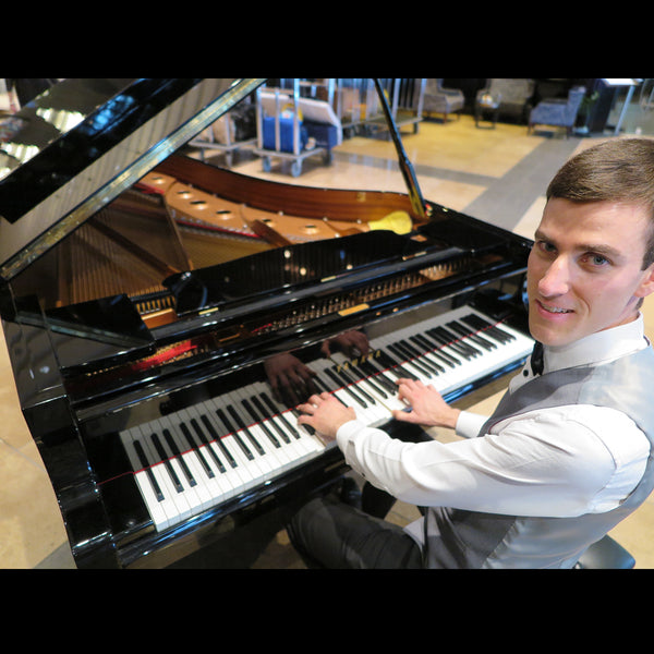 Loris Zigon - Jazz Pianist - Auckland