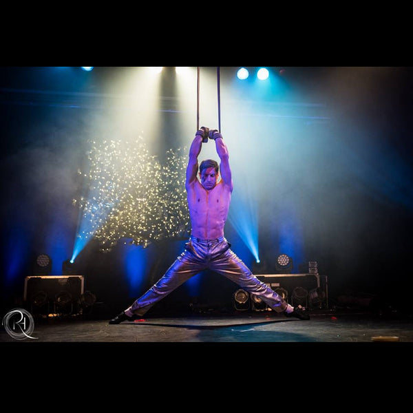 Mitchell Pitch  -  Circus Artist and Entertainer -  Auckland