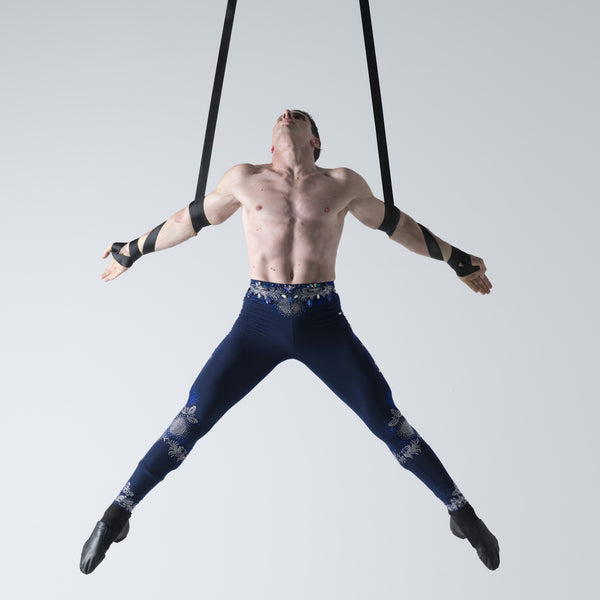 Mitchell Pitch  -  Circus Artist and Entertainer -  Auckland