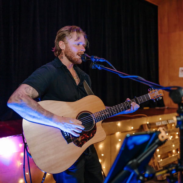 Sean Tinker  - Guitarist  / Singer - Wanaka