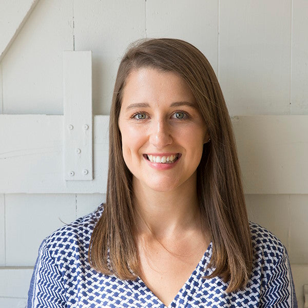 wedding celebrant and MC Hannah Duder