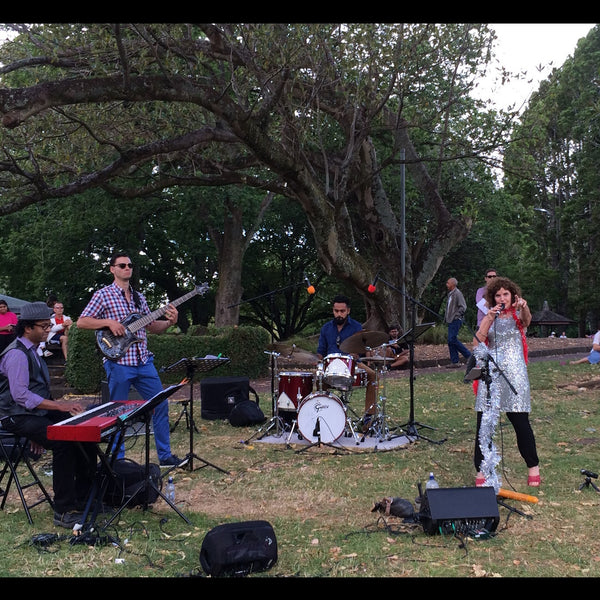 Jazzin Jingle Bells - Christmas Jazz Band - Auckland