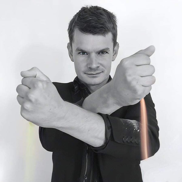 Stefan Sageman Auckland Hypnotist and Magician