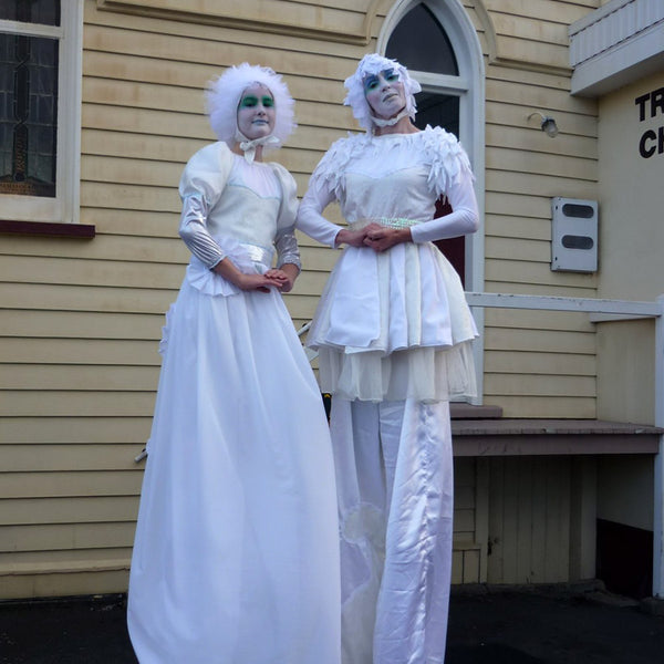 Free Lunch - Stilt Walkers - Hamilton