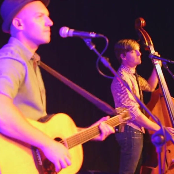 Coachella Auckland folk covers band playing live