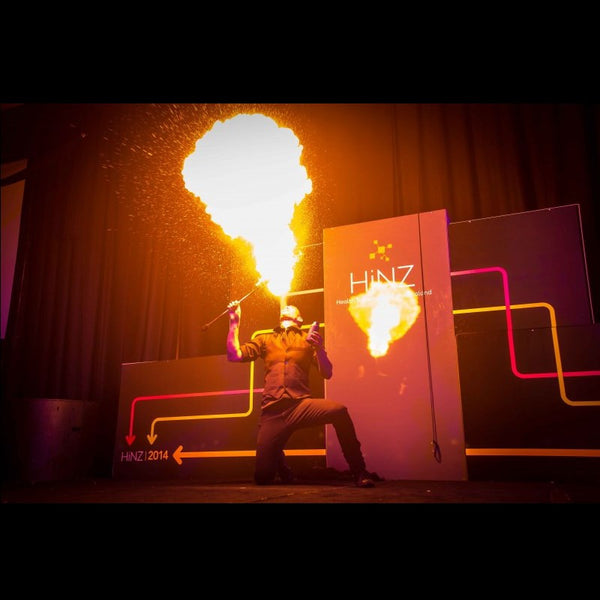 The Dust Palace - Circus Theatre Company - Auckland