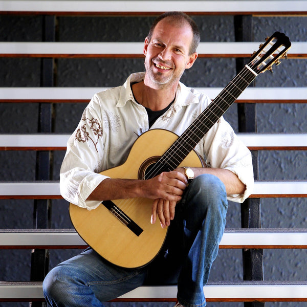 Classical solo guitarist Gunter Herbig Wellington