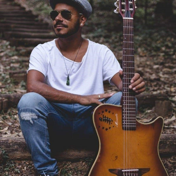 Je Marco - Solo Guitarist Singer - Queenstown