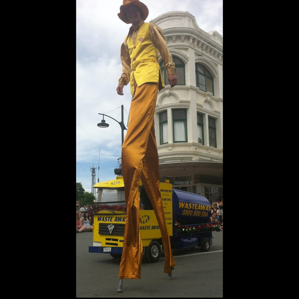 Josh Grimaldi - Magician - Street Theatre - Christchurch