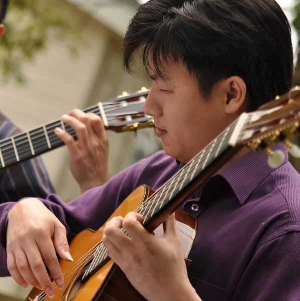 Lih Reng - Classical Guitarist - Auckland