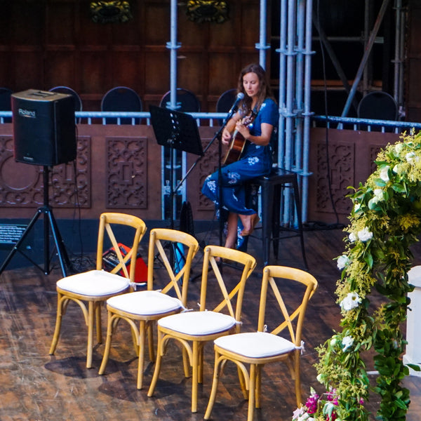 Naomi Brook - Singer Guitarist - Christchurch