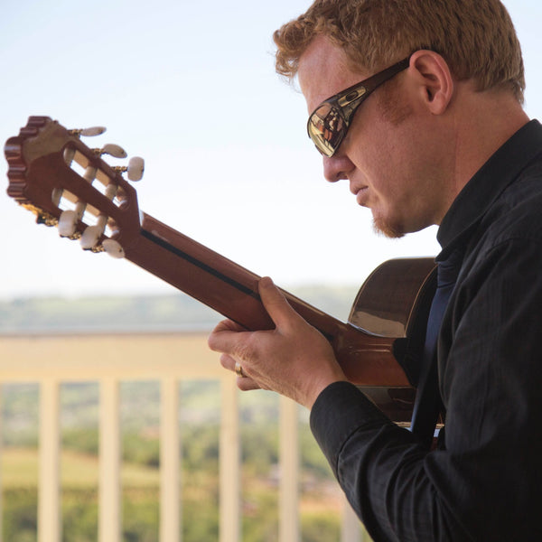 Shane Cammell - Solo Classical Guitarist - Nelson