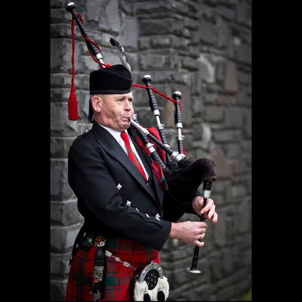 Stuart Wood - Bagpipe Player - Christchurch