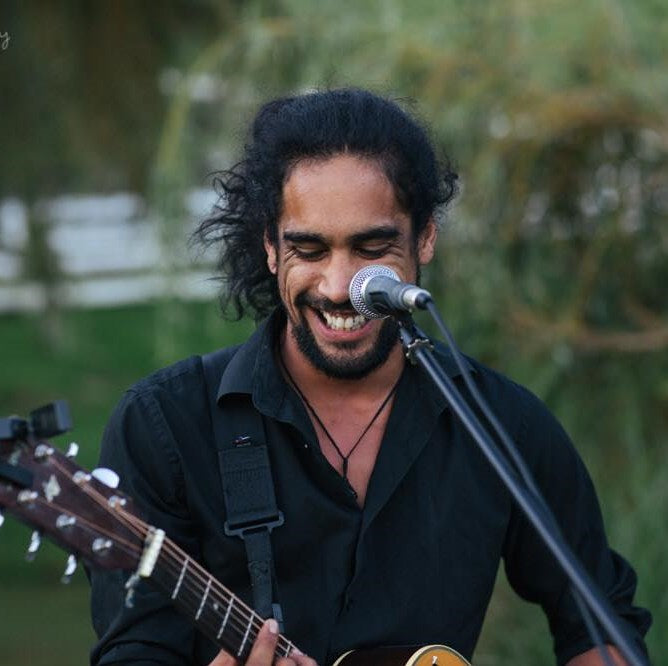 Tai Singer Tai Forrester - Singer Guitarist - Wanaka - Queenstown - PME ...