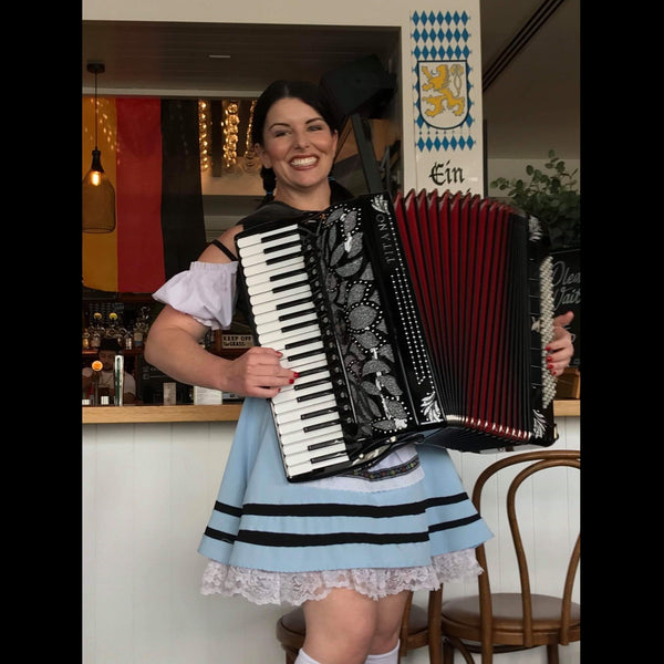 Tracey Collins - Solo Accordion Player - Auckland